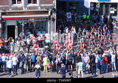 Berg en Terblijt, Pays-Bas. Apr 21, 2019. Le vélo, Amstel Gold Race, les dames dans l'Amstel Gold Race 2019 ont commencé : Crédit Photos Pro/Alamy Live News Banque D'Images