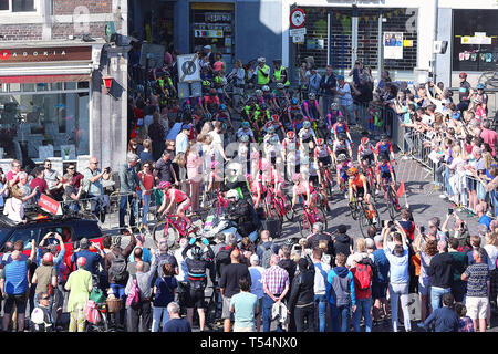 Berg en Terblijt, Pays-Bas. Apr 21, 2019. Le vélo, Amstel Gold Race, les dames dans l'Amstel Gold Race 2019 ont commencé : Crédit Photos Pro/Alamy Live News Banque D'Images