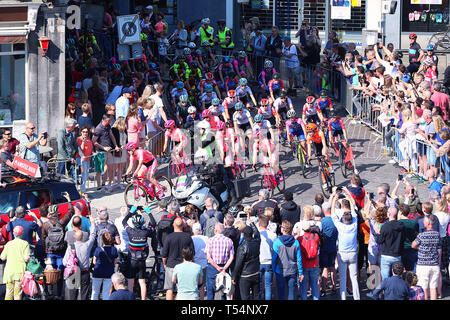 Berg en Terblijt, Pays-Bas. Apr 21, 2019. Le vélo, Amstel Gold Race, les dames dans l'Amstel Gold Race 2019 ont commencé : Crédit Photos Pro/Alamy Live News Banque D'Images