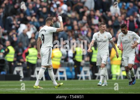 Madrid, Espagne. Apr 21, 2019. Madrid, Espagne ; 21/04/2019. Match de football 33 La Liga, le Real Madrid contre l'Athletic de Bilbao tenu au Santiago Bernabeu à Madrid. Real Madrid Benzema Player objectif Photo : Juan Carlos Rojas/Cordon Cordon Crédit : Presse Presse/Alamy Live News Banque D'Images