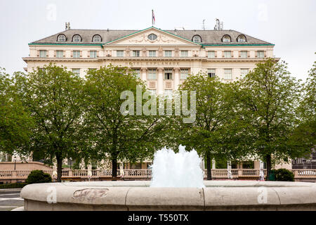 ZAGREB, CROATIE - Avril 2018 : vue sur la belle ville de Zagreb en basse-ville Banque D'Images