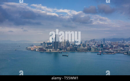 Skyline par mer à Hong Kong, Chine Banque D'Images