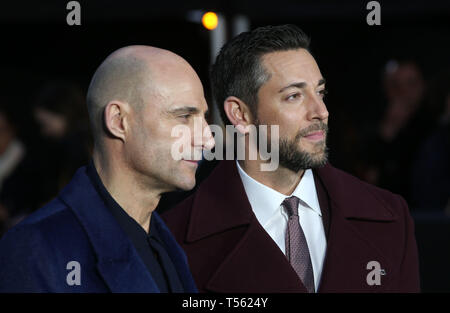 Stars de DC de neuf Superhero Movie Shazam ! Y compris Zachary Levi et Mark Strong lancer le premier super-fête foraine qui sera l'éclairage London's South Bank pour les deux prochains jours. L'attrait séduisant jeu traditionnel en bois comprend des cabanes, un pêle-mêle et bien plus encore - ce qui permet à chacun de canaliser leurs super-héros intérieur chaque fois que la fête foraine, comme par magie, vient à la vie avec Shazam superpuissances mondiales. SHAZAM ! Super-Fête foraine sera ouvert au public les 21 et 22 mars à Bernie Spain Gardens, South Bank, Londres, avec entrée gratuite. SHAZAM ! Est sorti en salles au Royaume-Uni le 5 Ap Banque D'Images