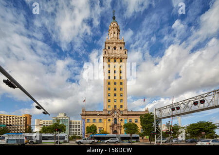 Freedom Tower Building dans le boulevard Biscayne à Miami Florida USA Banque D'Images