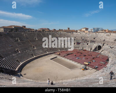 Vérone, Italie - circa 2019 MARS : Arena di Verona amphithéâtre romain Banque D'Images