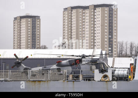 Le HMS Defender retourne à Glasgow pour la première fois depuis 2013, elle seront amarrés sur le quai dans Riverside Shieldhall Govan's King George V Dock comprend : HMS Defender Où : Glasgow, Royaume-Uni Quand : 22 Mar 2019 Crédit : Euan Cherry/WENN Banque D'Images