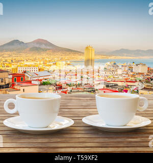 Café pour deux à Naples Banque D'Images