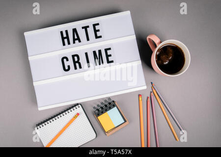 Crime haineux. À la lumière du texte fort Banque D'Images