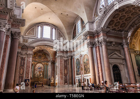 L'intérieur de la Basilique de Sainte Marie des Anges et des Martyrs, Rome Banque D'Images