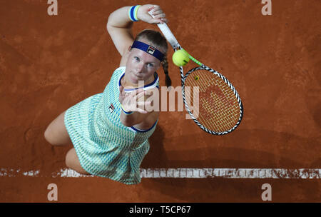 Stuttgart, Allemagne. Apr 23, 2019. Tennis : WTA-Tour - Grand Prix Porsche Stuttgart, des célibataires, des femmes, 1er tour, Bertens (Pays-Bas) - Friedsam (Allemagne). Kiki Bertens en action. Credit : Marijan Murat/dpa/Alamy Live News Banque D'Images