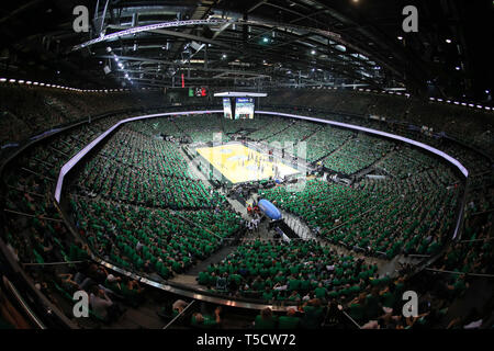 Kaunas, Lituanie. Apr 23, 2019. Photo prise le 23 avril 2019 montre la Zalgirio Arena pendant le troisième match de l'Euroligue entre la Lituanie et la Turquie du Zalgiris Kaunas Fenerbahce Istanbul de Beko à Kaunas, Lituanie, 23 avril 2019. Alfredas Crédit : Pliadis/Xinhua/Alamy Live News Banque D'Images