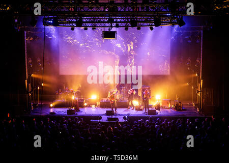 Pays-bas, Tilburg - Avril 11, 2019. Le groupe de folk metal finlandais Hexvessel effectue un concert live au cours de la Dutch metal festival Roadburn Festival 2019 à Tilburg. (Photo crédit : Gonzales Photo - Peter Troest). Banque D'Images
