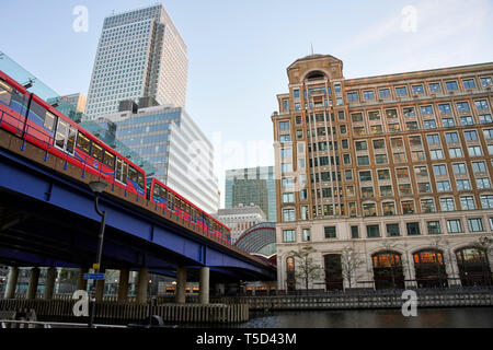 Vue de la station West India Quay, Canary Wharf, London Banque D'Images