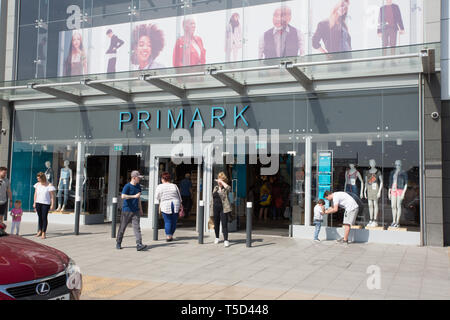 Parkgate Shopping Park, stade moyen, Rotherham Banque D'Images