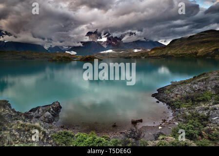 Le lac Pehoe, Torres del Paine, Chili NP Banque D'Images