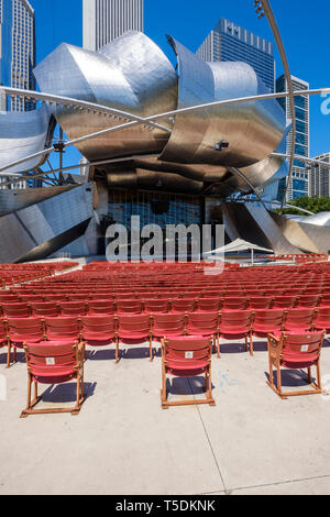 Pavillon Jay Pritzker au Millennium Park dans le centre-ville de Chicago Banque D'Images