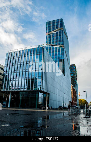 L'architecture moderne à la proximité de Zuidas Amsterdam City Centre Banque D'Images