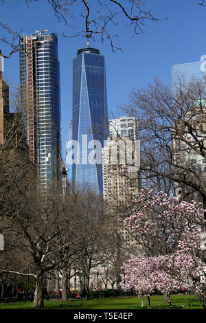 Trace One World Centre, vu de la Battery Park à Manhattan, New York, USA Banque D'Images