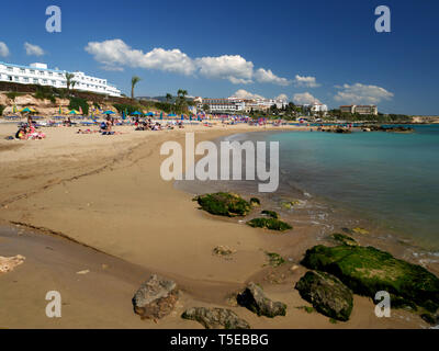 Corallia Beach, Coral Bay, Paphos, Chypre. Banque D'Images