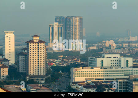 Une vue aérienne de la ville de Malacca, à l'aube. Banque D'Images