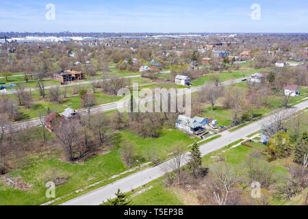 Detroit, Michigan - grandes sections de terres vacantes sont caractéristiques de nombreux quartiers du centre-ville de Detroit en dépit de la renaissance. La population de la ville a f Banque D'Images