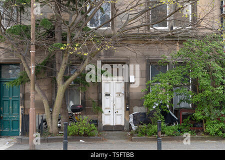 À l'extérieur de maison 78, rue Montgomery à Édimbourg, Écosse, Royaume-Uni. Les entreprises inscrites à cette adresse accusé de blanchiment d'argent Banque D'Images