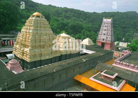Temple Simhachalam, Visakhapatnam, Andhra Pradesh, Inde, Asie Banque D'Images