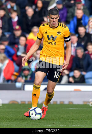 Wolverhampton Wanderers' Conor Coady en action Banque D'Images