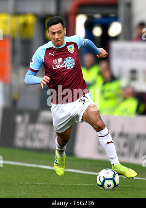 Burnley's Dwight McNeil en action Banque D'Images