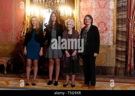 Madrid, Espagne. Apr 24, 2019. Les rois espagnols assister à un déjeuner à l'occasion de la prochaine livraison du Prix Cervantes de Littérature en espagnol. (Photo : José Cuesta/261/Cordon presse). Credit : CORDON PRESS/Alamy Live News Banque D'Images