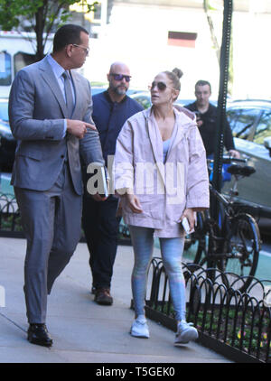 New York, USA. Apr 24, 2019. 24 avril 2019 Alex Rodriguez, Jennifer Lopez à New York le 24 avril 2019 Credit:RW/MediaPunch MediaPunch Crédit : Inc/Alamy Live News Banque D'Images