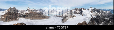 Le Groenland, Sermersooq, Kulusuk, Schweizerland Alpes, mountainscape panorama Banque D'Images