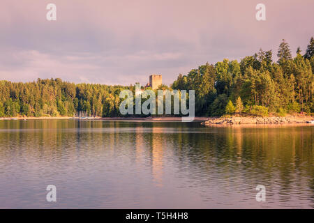 L'Autriche, Basse Autriche, Ottenstein Waldviertel, réservoir, château Lichtenfels Banque D'Images