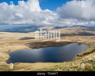 Royaume-uni, Pays de Galles, le Parc National des Brecon Beacons, Montagnes Noires, Llyn y Fan Fawr Banque D'Images