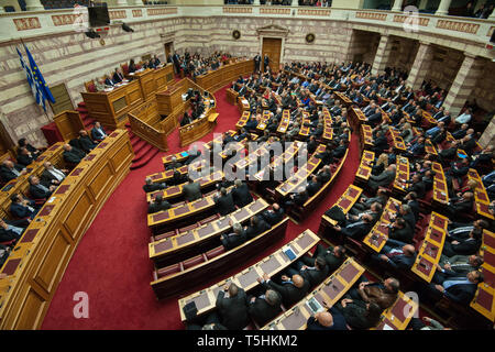 Athènes, Grèce. 16Th Jun 2015. Le plénum du Parlement grec au cours de la session de vote pour le président de la République hellénique à Athènes, Grèce. Crédit : Nicolas Koutsokostas/Alamy Stock Photo. Banque D'Images