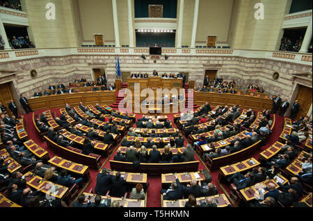 Athènes, Grèce. 16Th Jun 2015. Le plénum du Parlement grec au cours de la session de vote pour le président de la République hellénique à Athènes, Grèce. Crédit : Nicolas Koutsokostas/Alamy Stock Photo. Banque D'Images