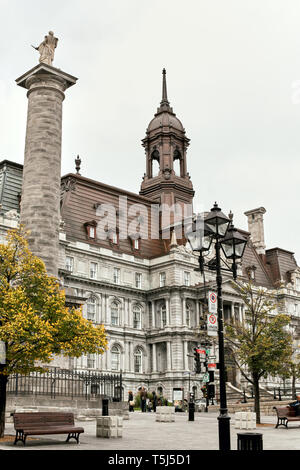 Détails architecturaux de l'Hôtel de Ville de Montréal à Montréal, Québec Banque D'Images