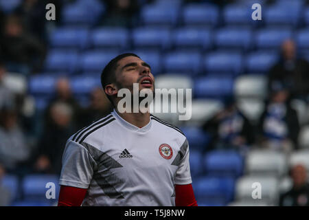 13 avril 2019, stade Madejski, Londres, Angleterre ; Sky Bet Championship, la lecture vs Brentford ; Neal Maupay (09) de Brentford Crédit : Matt O'Connor/Nouvelles Images, la Ligue de Football anglaise images sont soumis à licence DataCo Banque D'Images