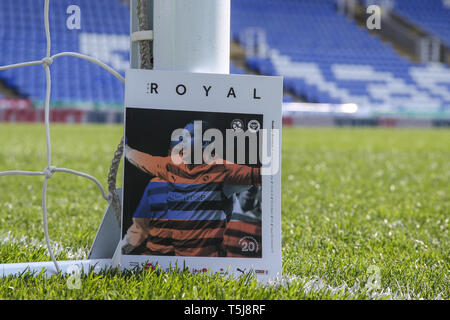 13 avril 2019, stade Madejski, Londres, Angleterre ; Sky Bet Championship, la lecture vs Brentford ; programme de la journée. Crédit : Matt O'Connor/Nouvelles Images, la Ligue de Football anglaise images sont soumis à licence DataCo Banque D'Images