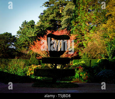 Harpe irlandaise dans les jardins de Mount Stewart Maison Grayabbey le comté de Down en Irlande du Nord Banque D'Images