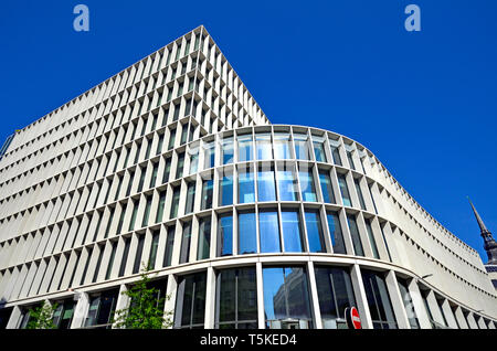 Londres, Angleterre, Royaume-Uni. Un nouveau bâtiment à Ludgate 60 Ludgate Hill, dans la ville de Londres. Maisons la succursale de Londres de la Commonwealth Bank (2015 : Flet Banque D'Images