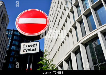 Londres, Angleterre, Royaume-Uni. Aucun signe d'entrée par un nouveau bâtiment à Ludgate 60 Ludgate Hill, dans la ville de Londres. La succursale de Londres maisons de la communauté Banque D'Images