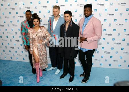 Los Angeles, USA. Apr 25, 2019. LOS ANGELES, CA - 25 avril : Pentatonix assiste à l'événement de la Californie nous jour au Forum "fabuleux" le 25 avril 2019 à Los Angeles, Californie. Credit : Imagespace/Alamy Live News Banque D'Images