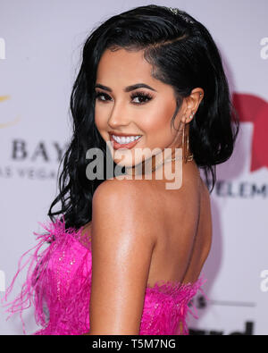 Las Vegas, États-Unis. Apr 25, 2019. LAS VEGAS, NEVADA, USA - 25 avril : Becky G arrive au Billboard Latin Music Awards 2019 qui a eu lieu au Mandalay Bay Events Center le 25 avril 2019 à Las Vegas, Nevada, United States. (Photo par Xavier Collin/Image Crédit : Agence de Presse) L'agence de presse Image/Alamy Live News Banque D'Images