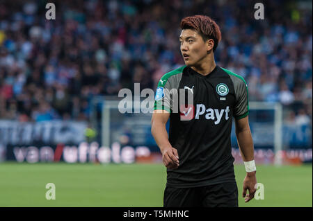 24 avril 2019 Zwolle, Pays-Bas Eredivisie néerlandaise de football PEC Zwolle v FC Groningen Eredivisie 2018 - 2019. Ritsu Doan du FC Groningen, Banque D'Images