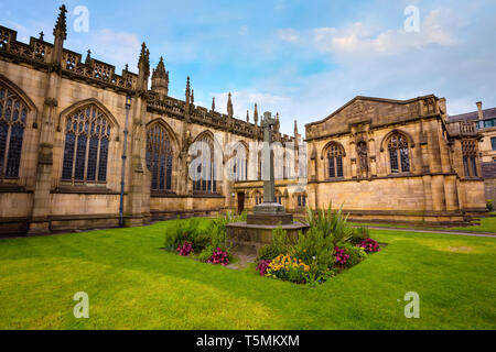 Manchester, UK - 18 mai 2018 : La Cathédrale de Manchester est l'église-mère du diocèse anglican de Manchester, siège de l'évêque de Manchester et th Banque D'Images