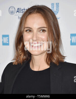 INGLEWOOD, CA - 25 avril : Natalie Portman arrive à la journée nous Californie 2019 au Forum le 25 avril 2019 à Inglewood, Californie. Banque D'Images