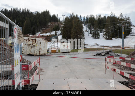 Télécabine Maschgenkamm démolition à Flumserberg, Suisse. Banque D'Images