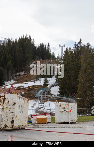 Télécabine Maschgenkamm démolition à Flumserberg, Suisse. Banque D'Images