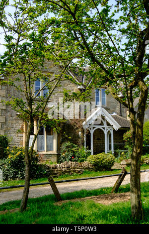 Autour de la ville de Cotswold Bourton-on-the-wold Gloucestershire UK Banque D'Images